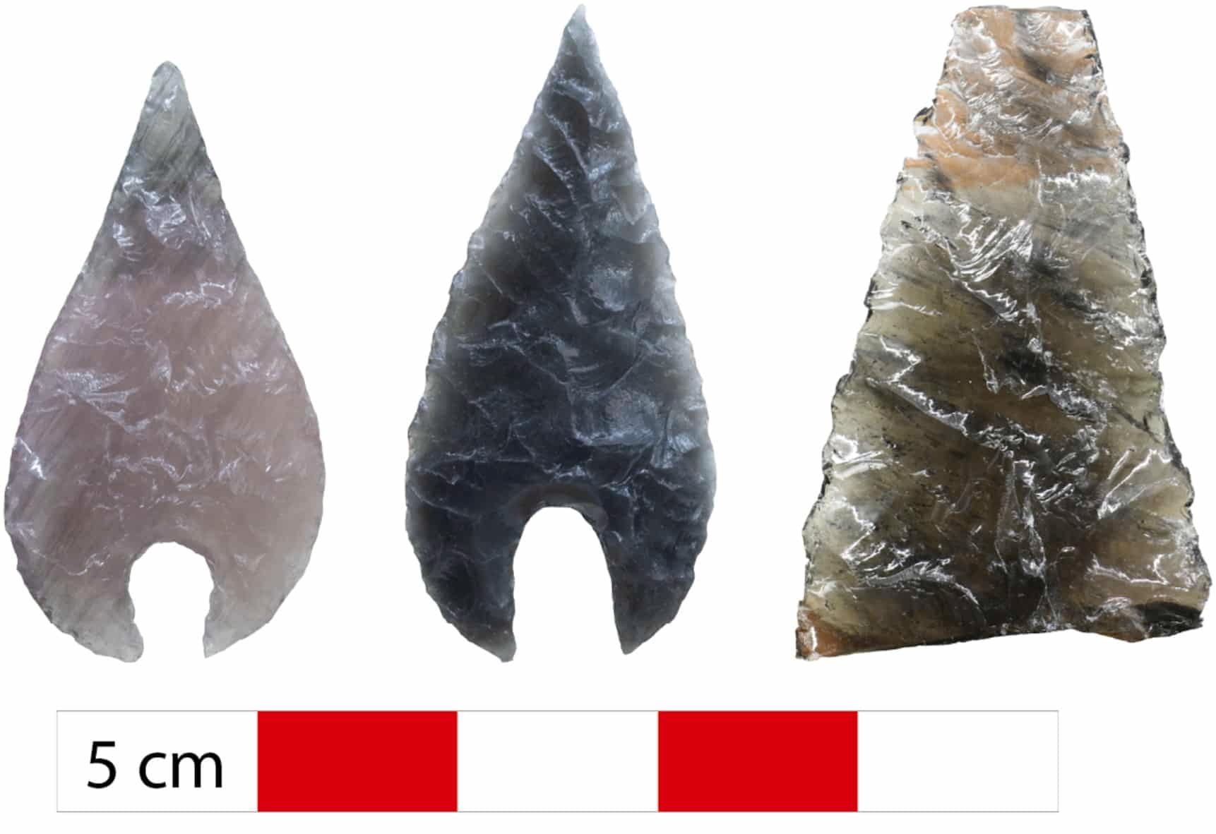 Experimental arrowheads crafted from different types of obsidian used to study ancient shaping techniques