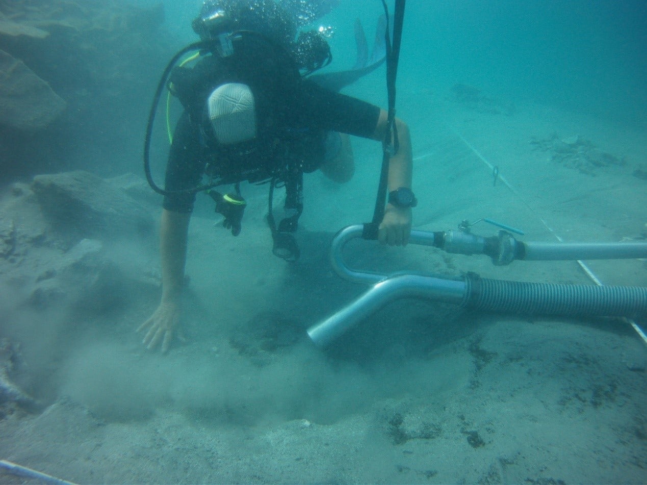 Underwater excavation