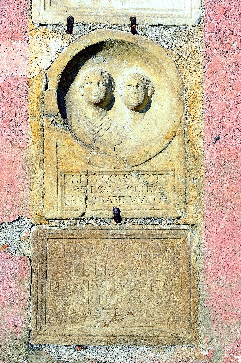 Inscriptions from the ancient Virunum with the portrait busts