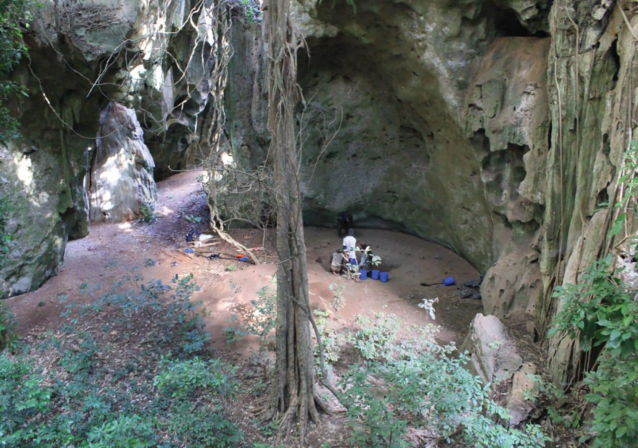 Ancient Cave in Kenya Reveals 78,000 Years of Human Activity