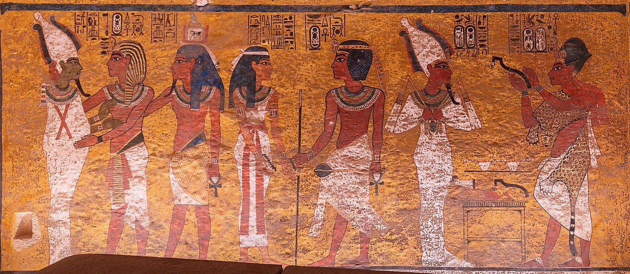 Egypt Unveils Never-Before-Seen Wall From Tutankhamun’s Burial Chamber Alongside Two Restored Tombs