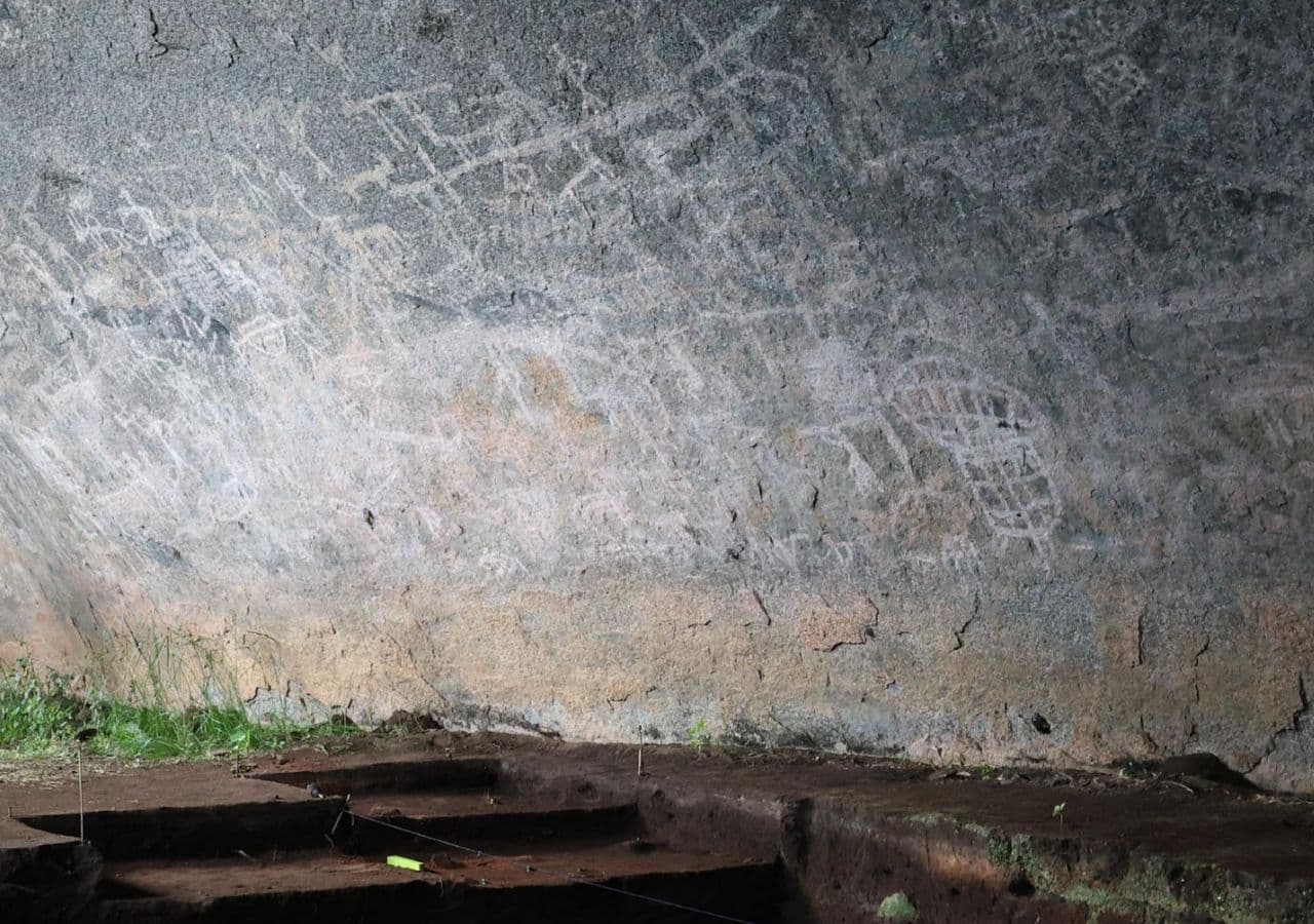 Massive Ancient Rock Paintings in Angola Reveal 45,000 Years of Human History