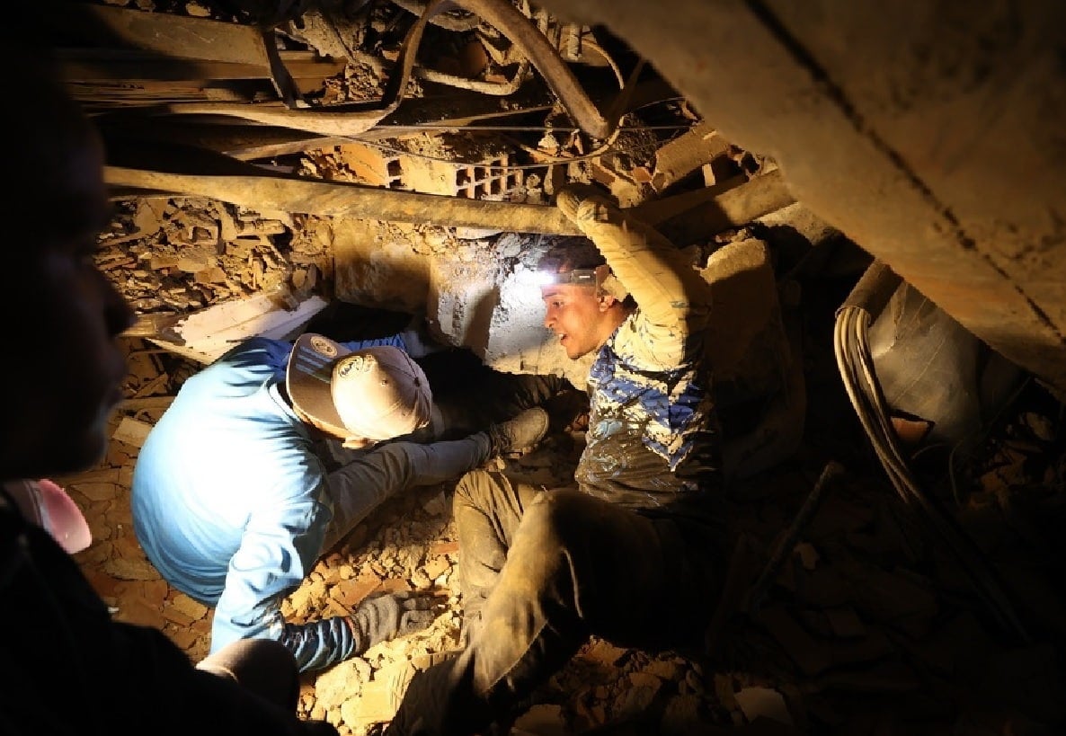 Venezuela earthquakes rescue search