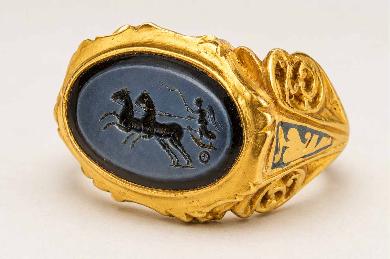 AI reconstruction of the Ilminster ring