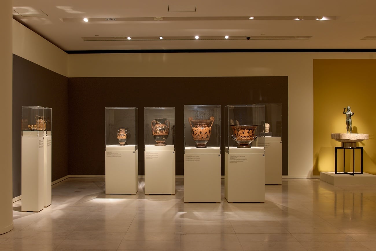 Ancient Greek art Italy exhibition