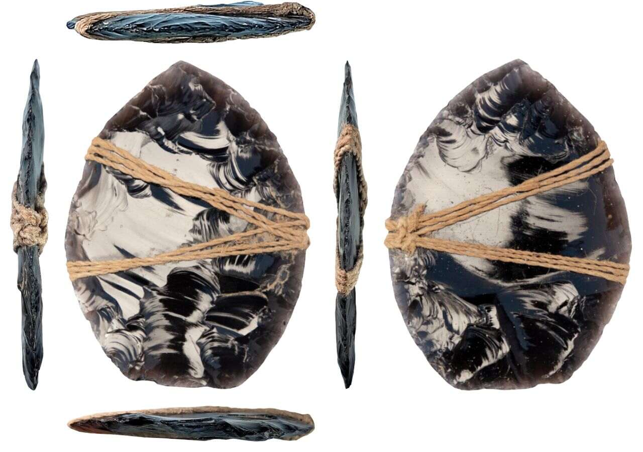 Large obsidian biface from Cerro de Oro site