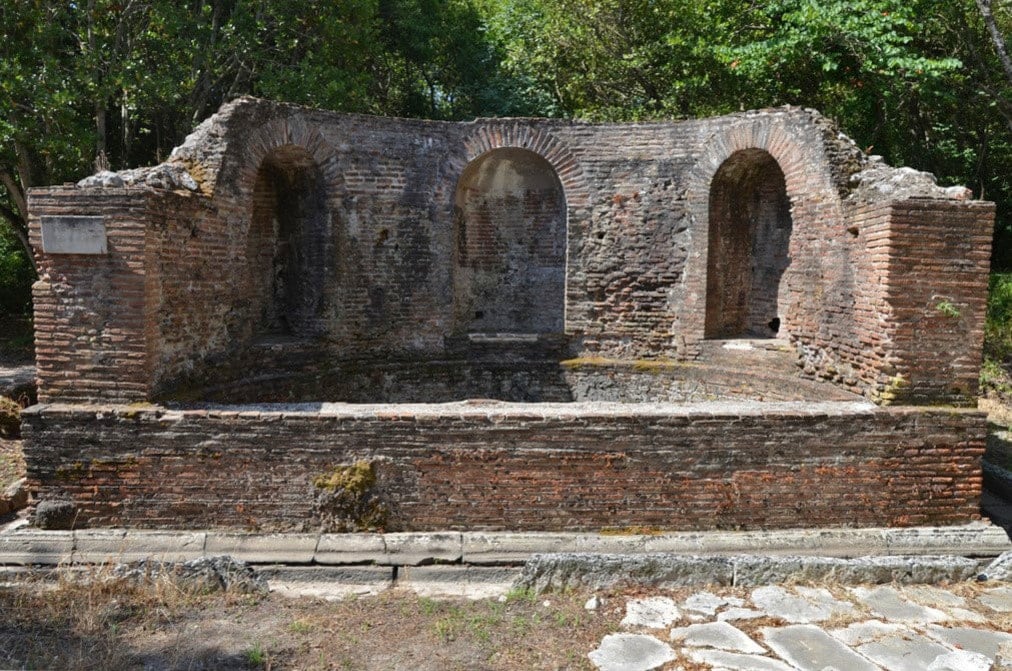 Nymphaeum at the Tower Gate