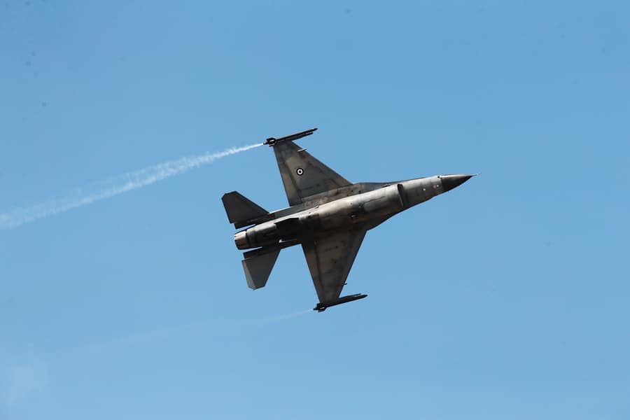 F-16, Greece