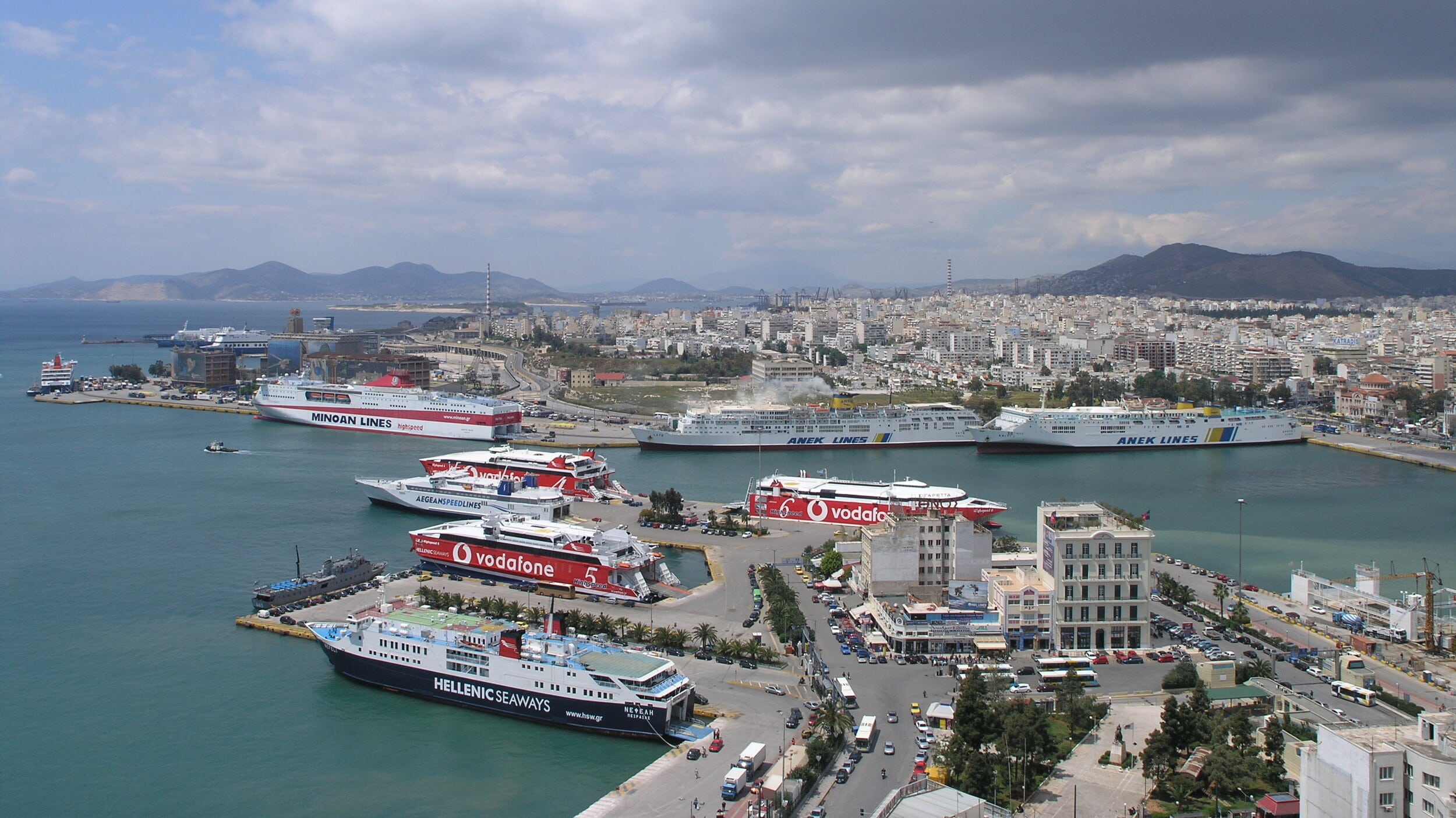 Panoramic view of the Port of Piraeus, which ranked second among Mediterranean cruise home ports in 2025.