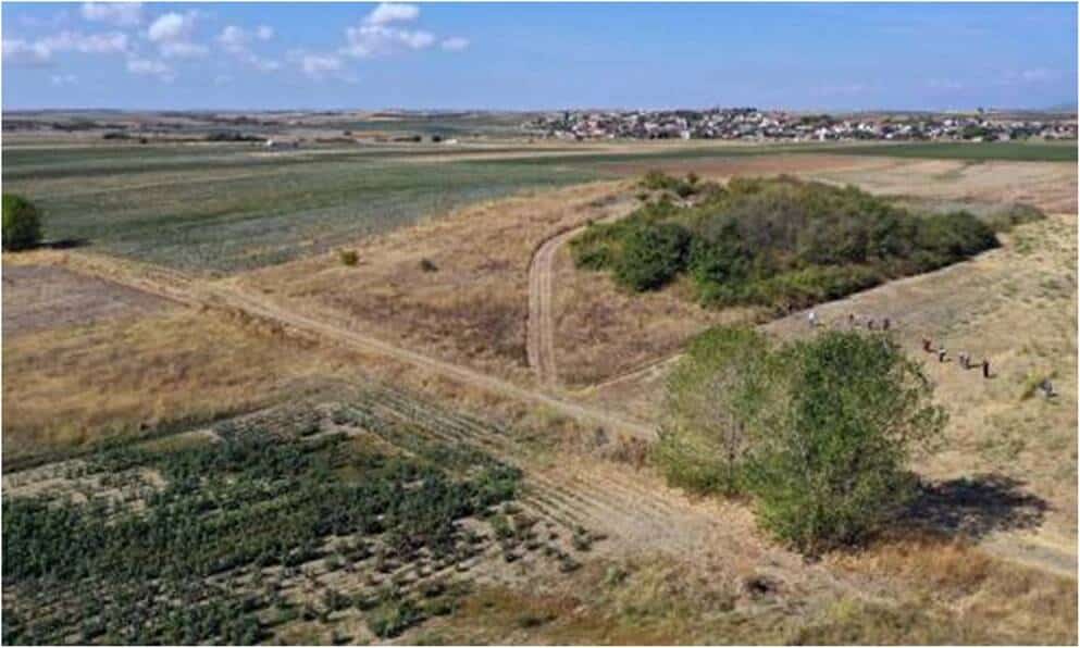 The tell-settlement of Paradimi