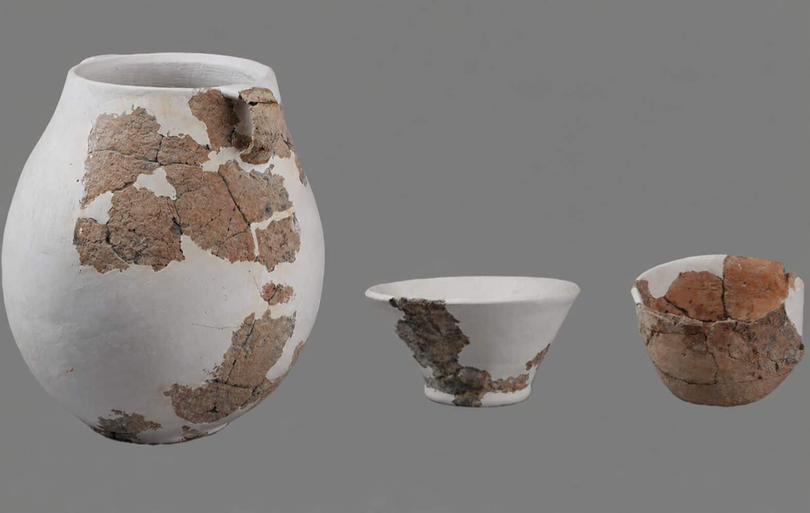 Ancient pottery of globular jar, ring foot bowl, cup