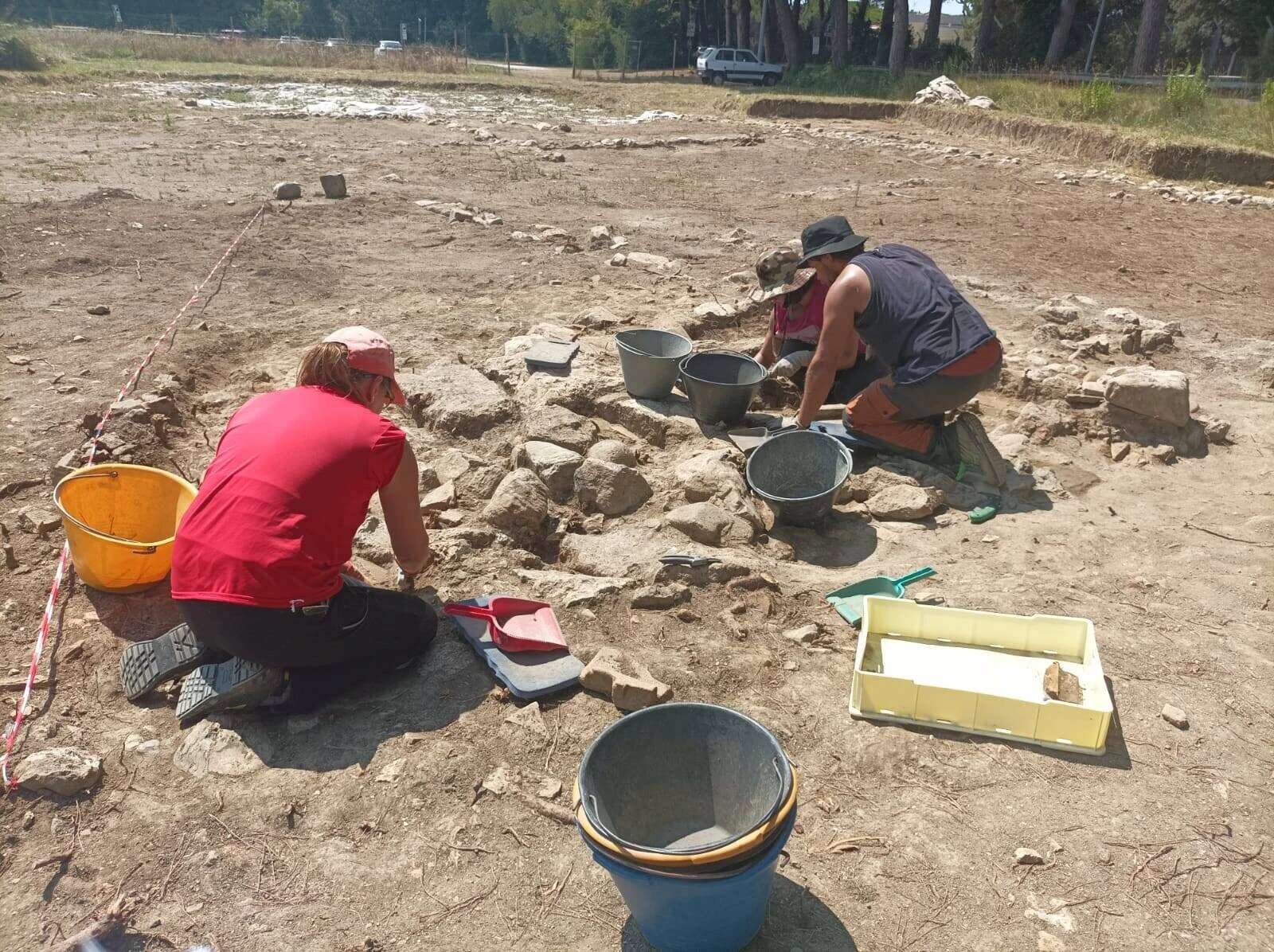 Etruscan Settlement and Roman Warehouses Unearthed at Ancient Port in Italy