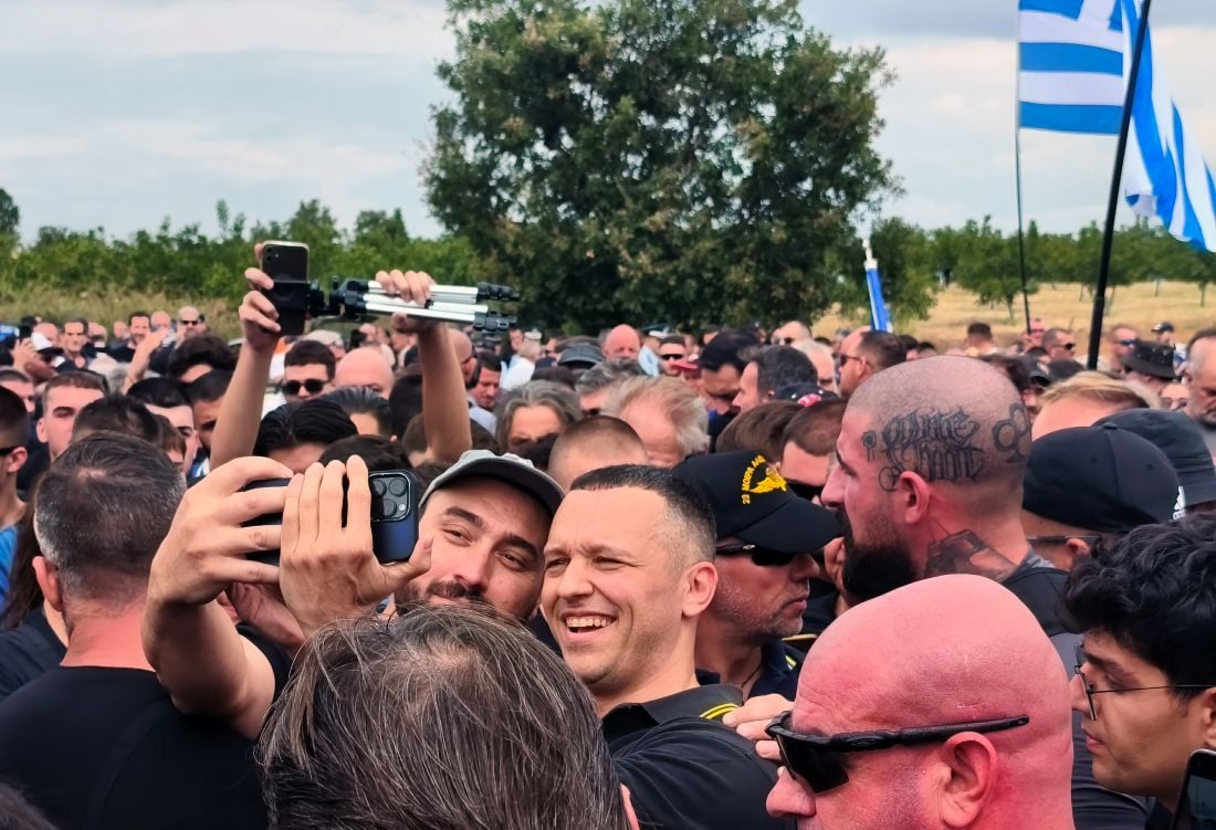 Supporters surround Ilias Kassidiaris following his release from prison in Domokos on September 15, 2026.