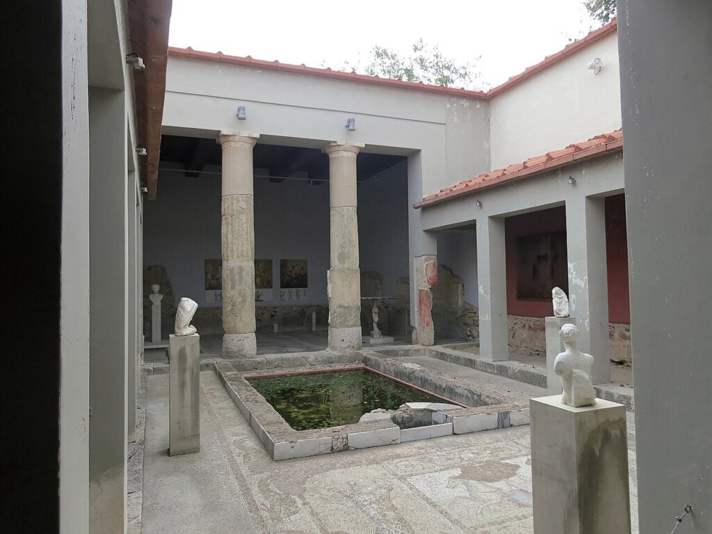 Roman Architecture Greece