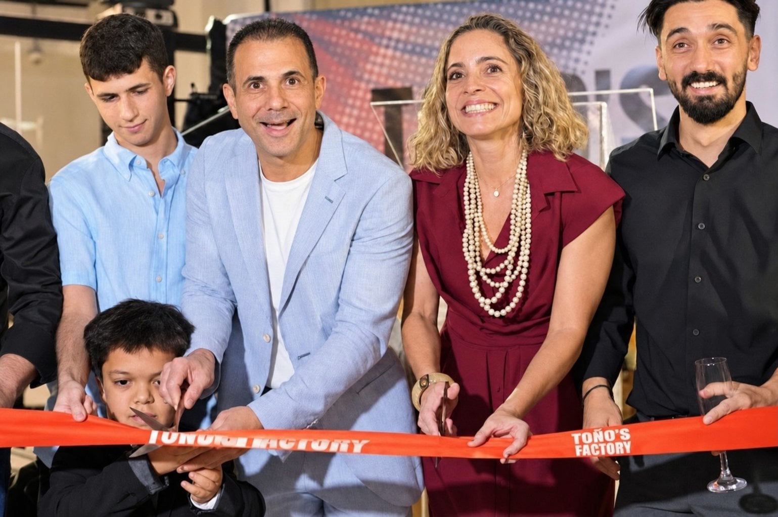 Antonio “Toño” Androutsos and guests cut the ribbon during the official opening of Toño’s Factory in Panama, October 2.