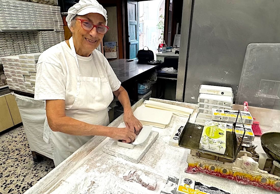 Loukoumi Syros maker Ntina Sykoutri